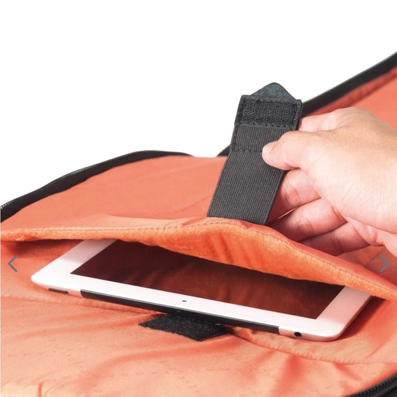 Everki Laptop Business Backpack Black with Orange lining - Picture 8 of 9